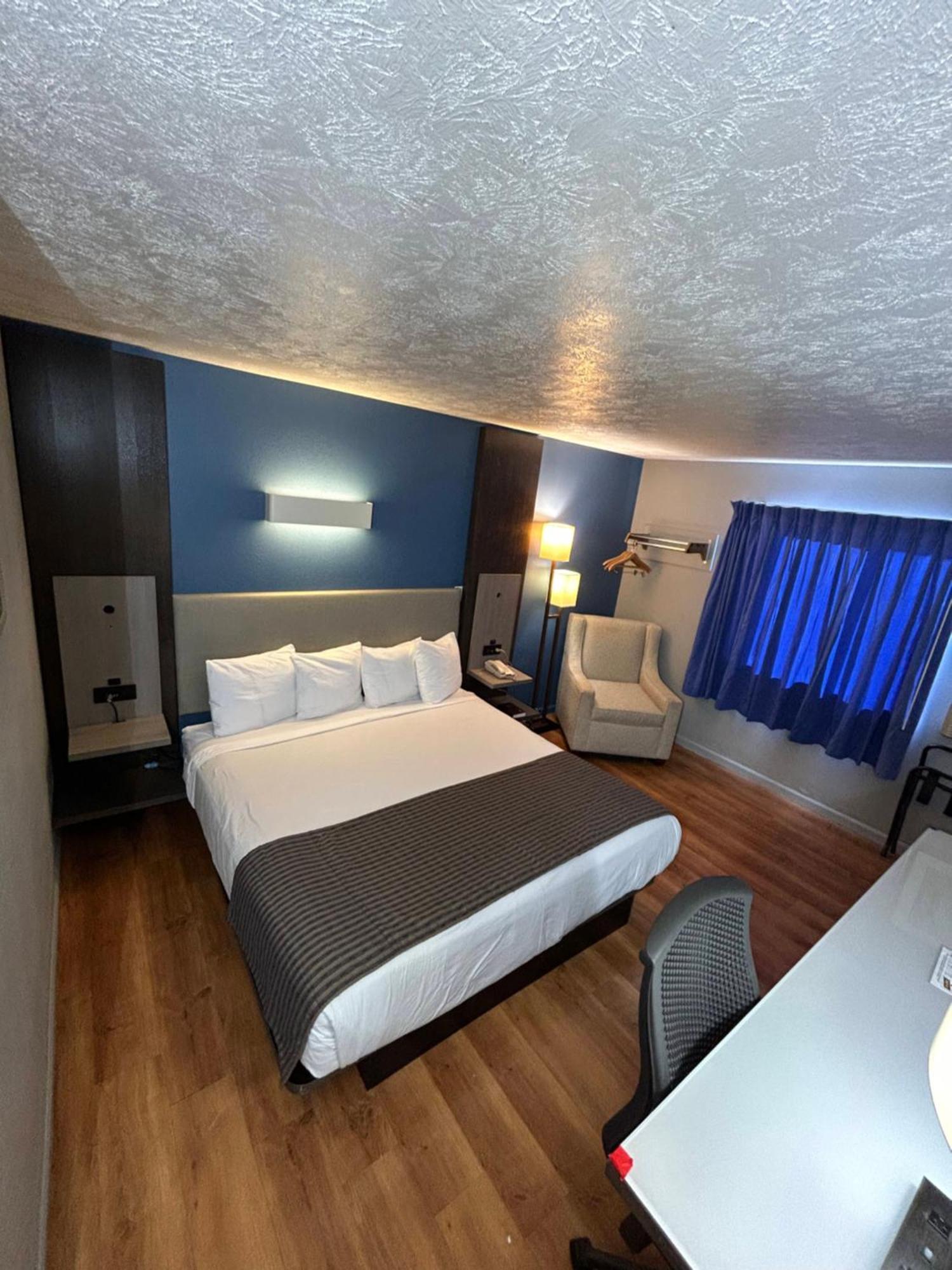 Rodeway Inn Emporia Dış mekan fotoğraf
